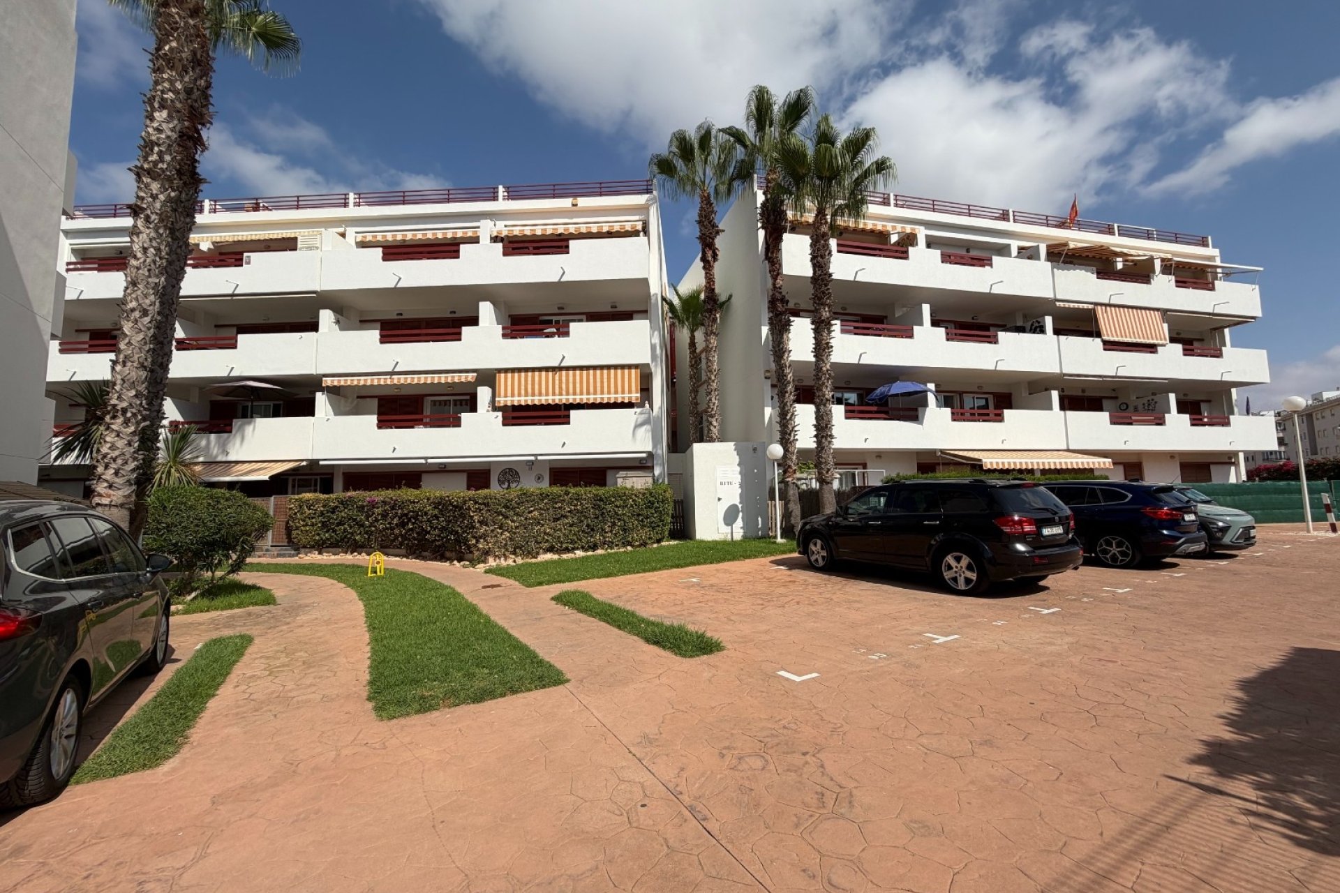 Revente - Apartment -
Orihuela - Inland