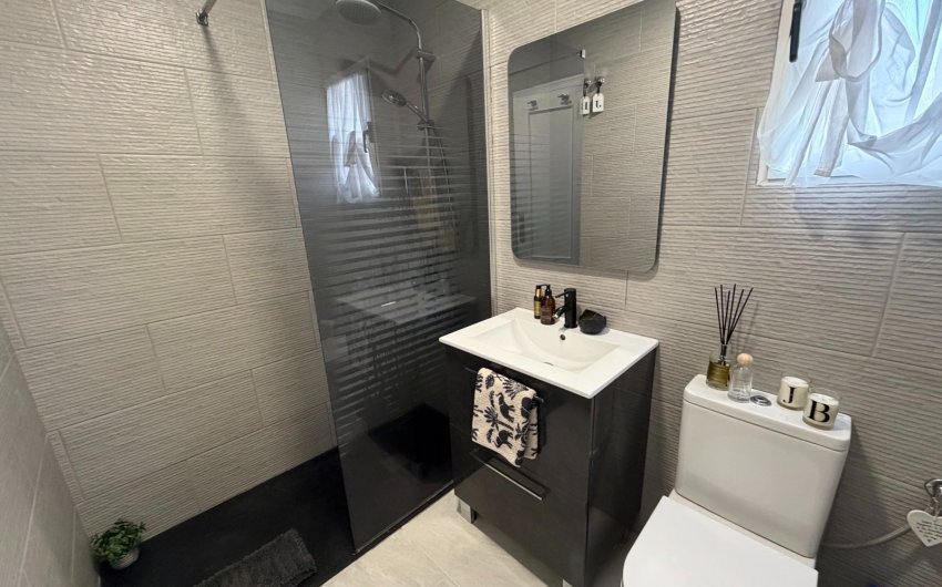 Revente - Apartment -
Orihuela - Inland