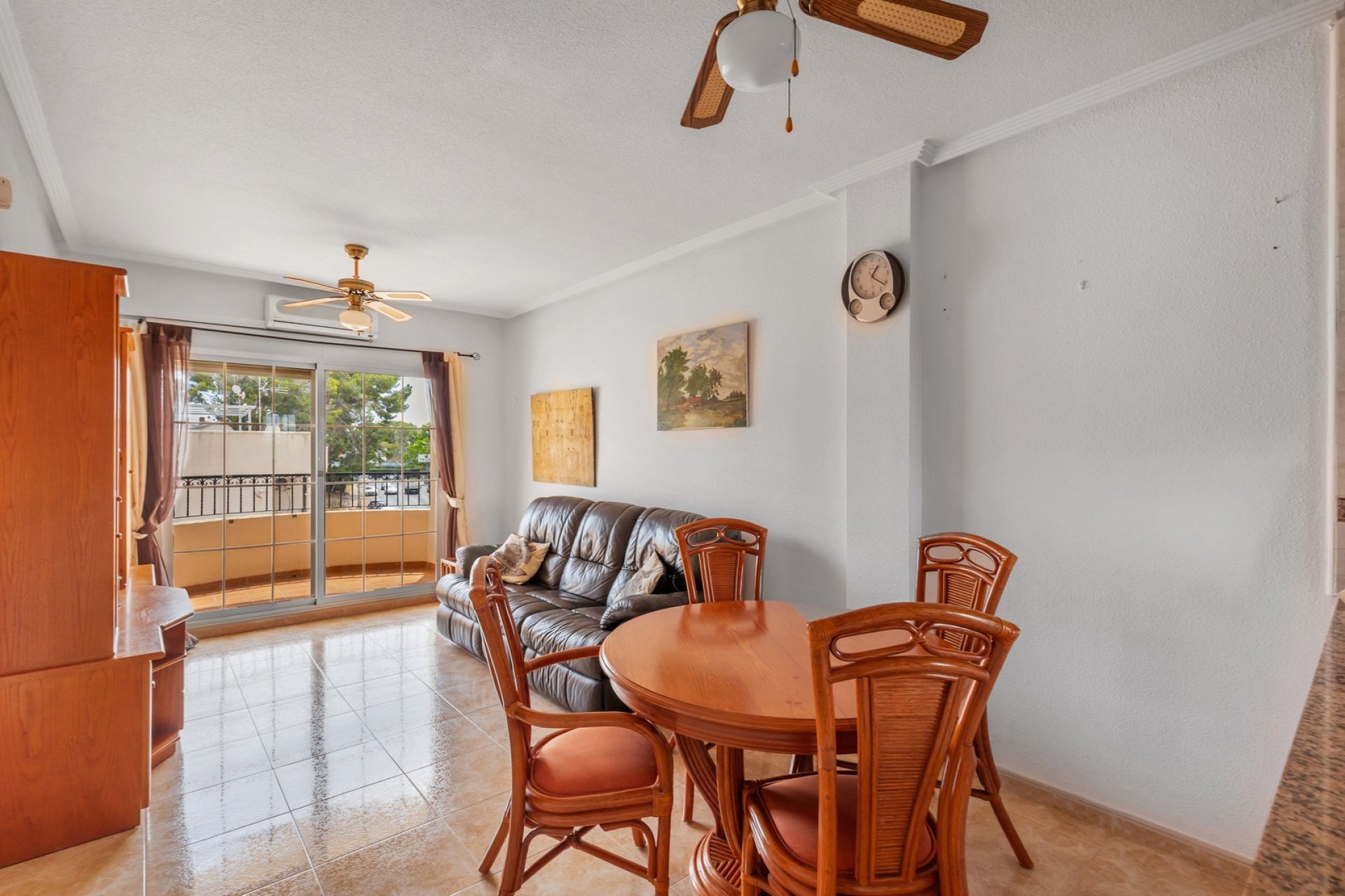 Revente - Apartment -
Orihuela - Inland