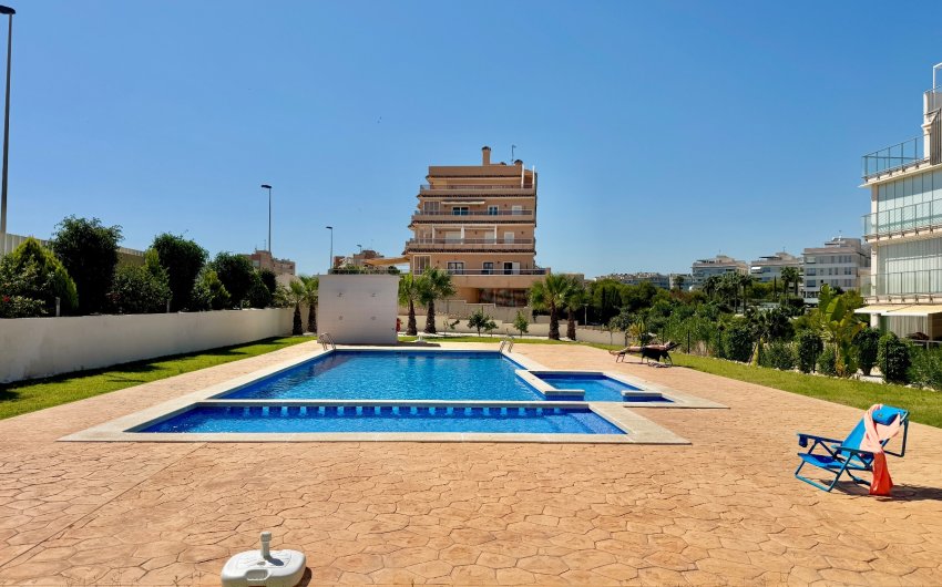 Revente - Apartment -
Orihuela - Inland