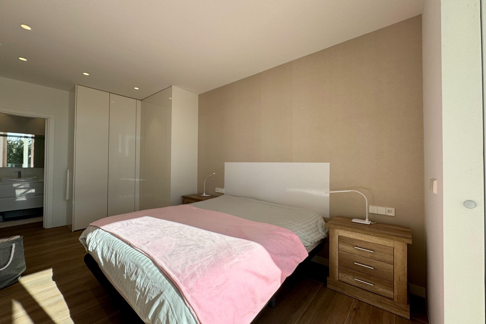 Revente - Apartment -
Orihuela - Las Colinas Golf