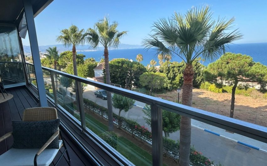 Revente - Apartment -
Punta Chullera - Costa del Sol