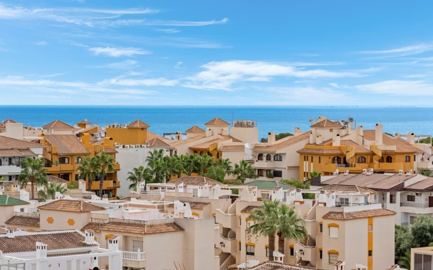 Revente - Apartment -
Punta Prima - Costa Blanca