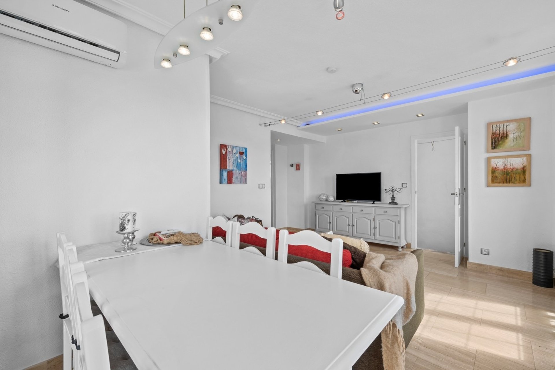 Revente - Apartment -
Punta Prima - Costa Blanca