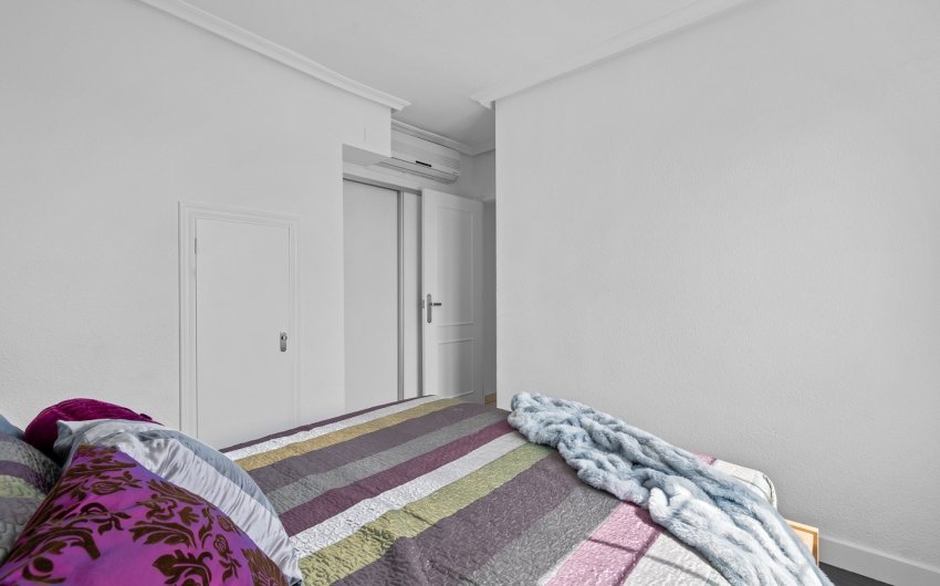 Revente - Apartment -
Punta Prima - Costa Blanca