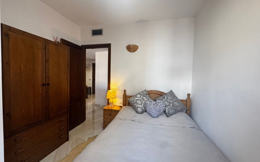 Revente - Apartment -
Punta Prima