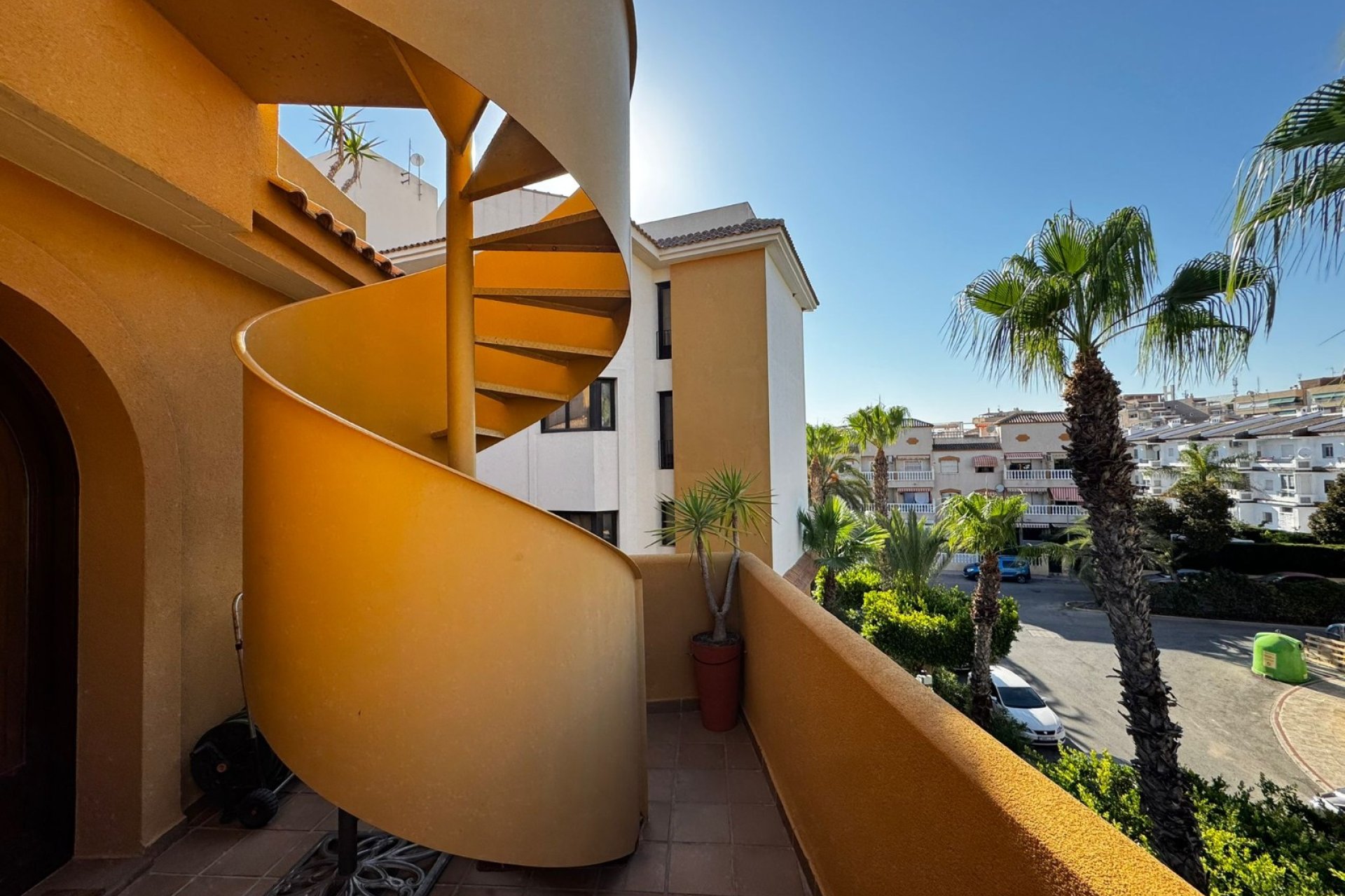 Revente - Apartment -
Punta Prima