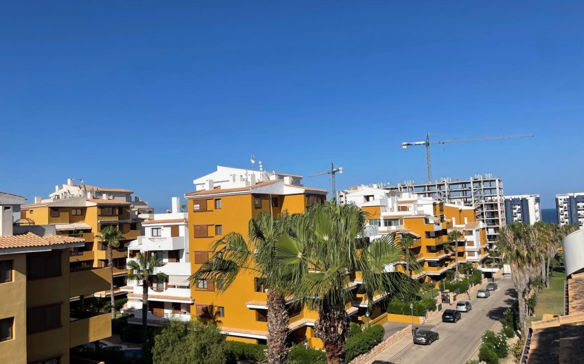 Revente - Apartment -
Punta Prima