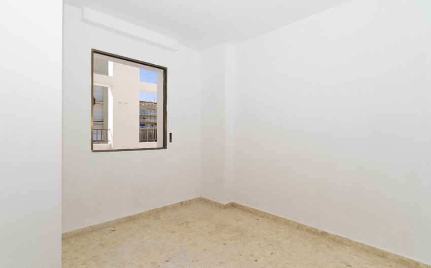 Revente - Apartment -
San Luis de Sabinillas - Costa del Sol