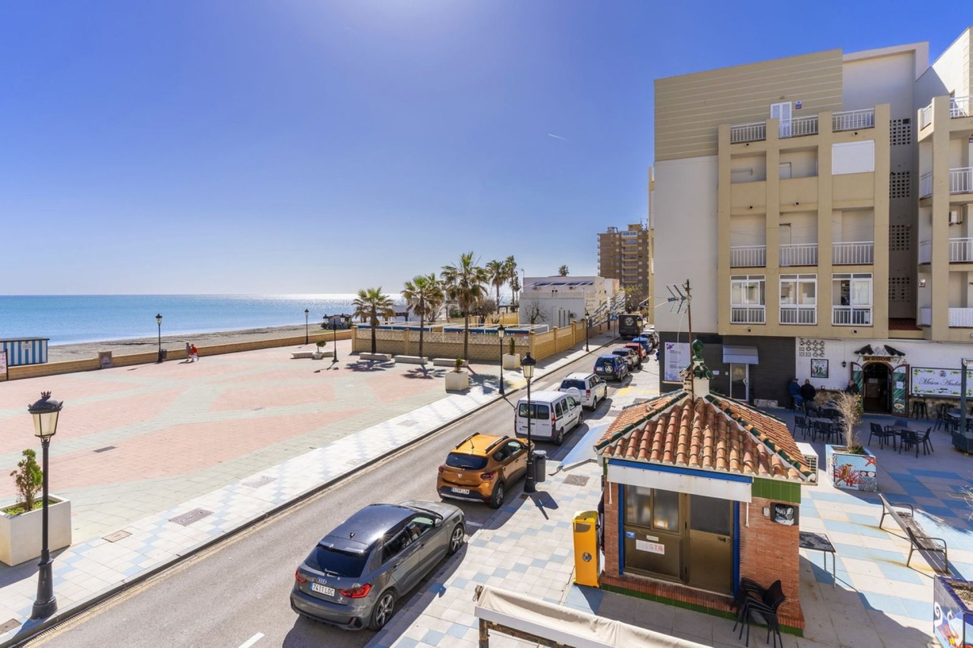 Revente - Apartment -
San Luis de Sabinillas - Costa del Sol