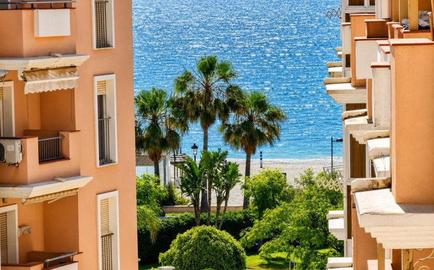 Revente - Apartment -
San Luis de Sabinillas - Costa del Sol