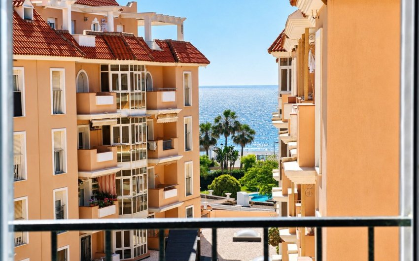 Revente - Apartment -
San Luis de Sabinillas - Costa del Sol