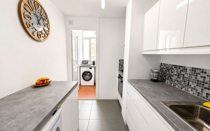 Revente - Apartment -
San Luis de Sabinillas - Costa del Sol