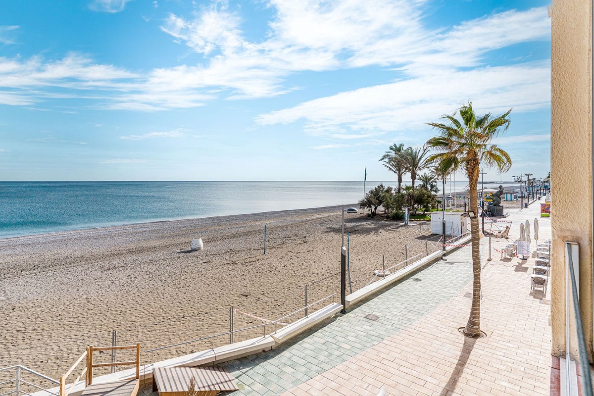 Revente - Apartment -
San Luis de Sabinillas - Costa del Sol