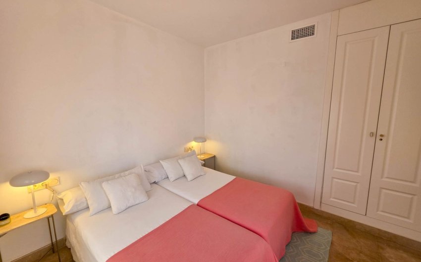 Revente - Apartment -
San Luis de Sabinillas - Costa del Sol