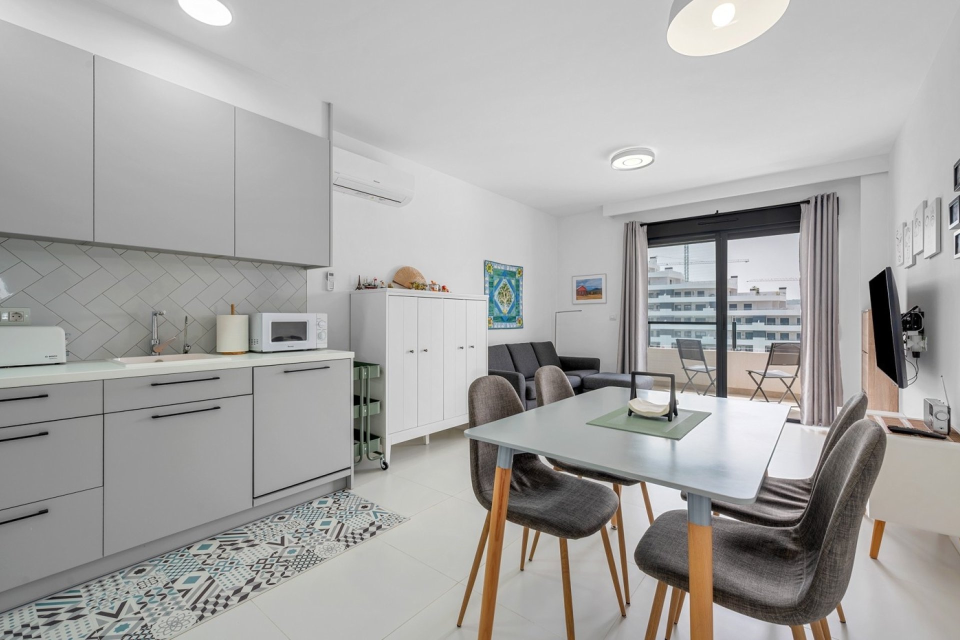 Revente - Apartment -
San Miguel de Salinas - Inland