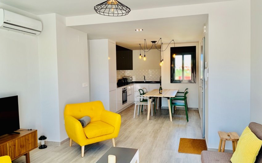 Revente - Apartment -
San Miguel de Salinas - Inland