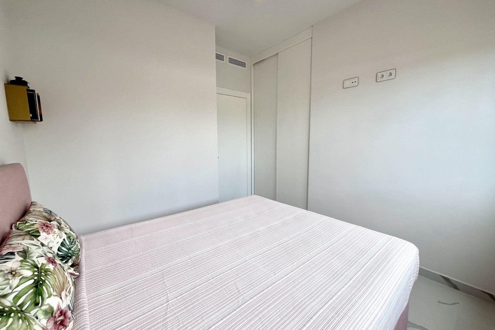 Revente - Apartment -
San Miguel de Salinas - Inland