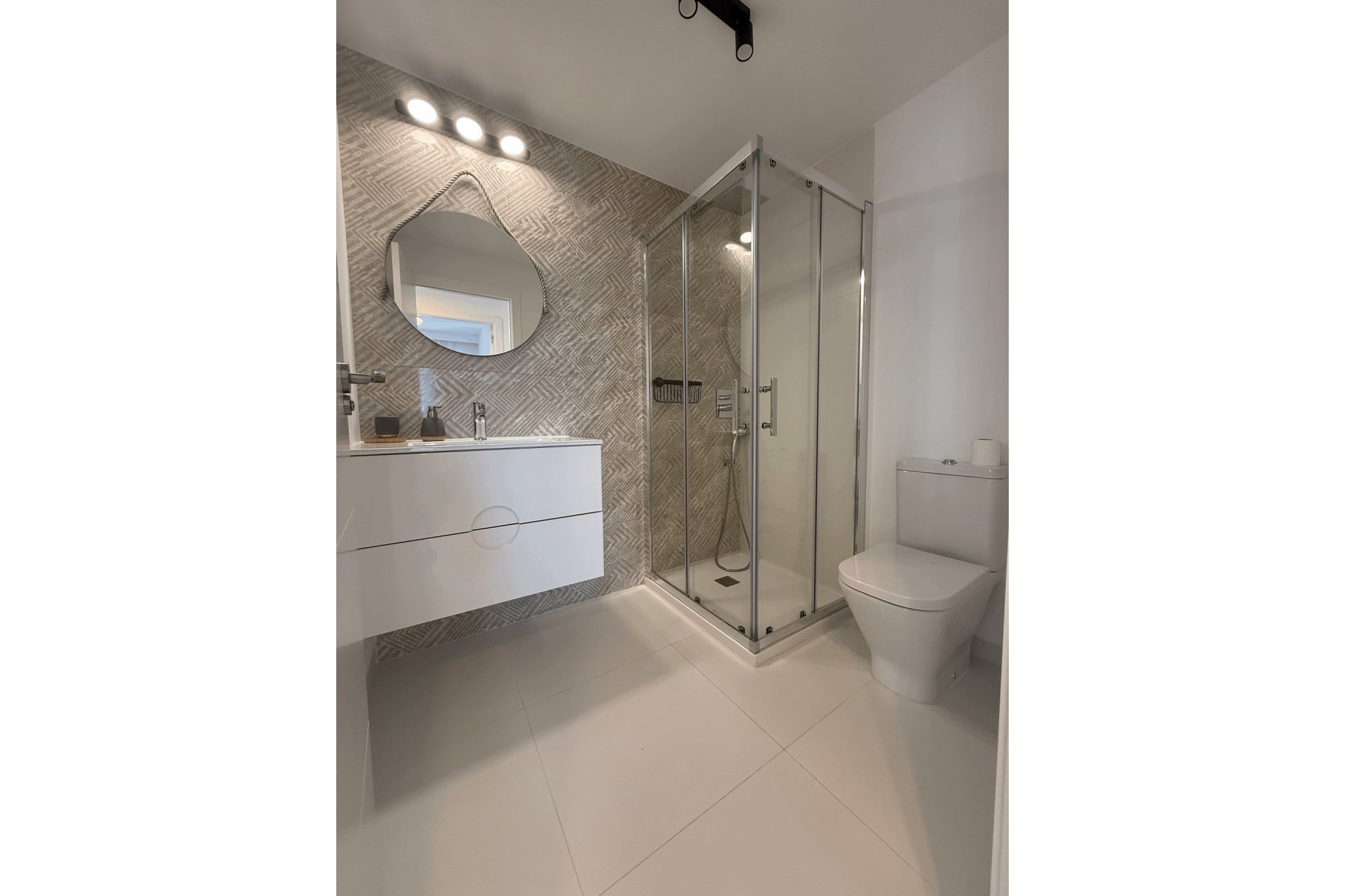 Revente - Apartment -
San Miguel de Salinas - Inland