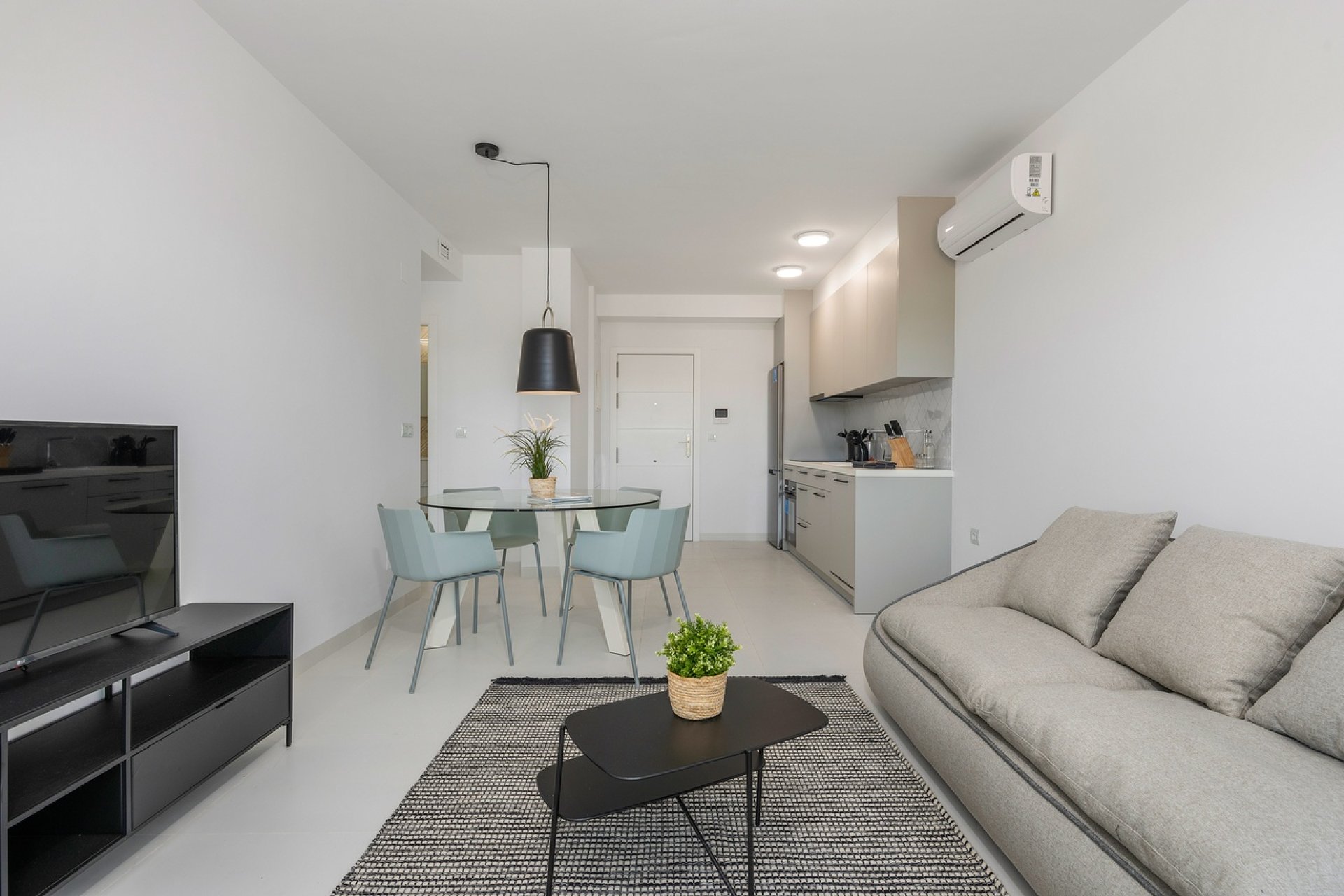 Revente - Apartment -
San Miguel de Salinas - Inland