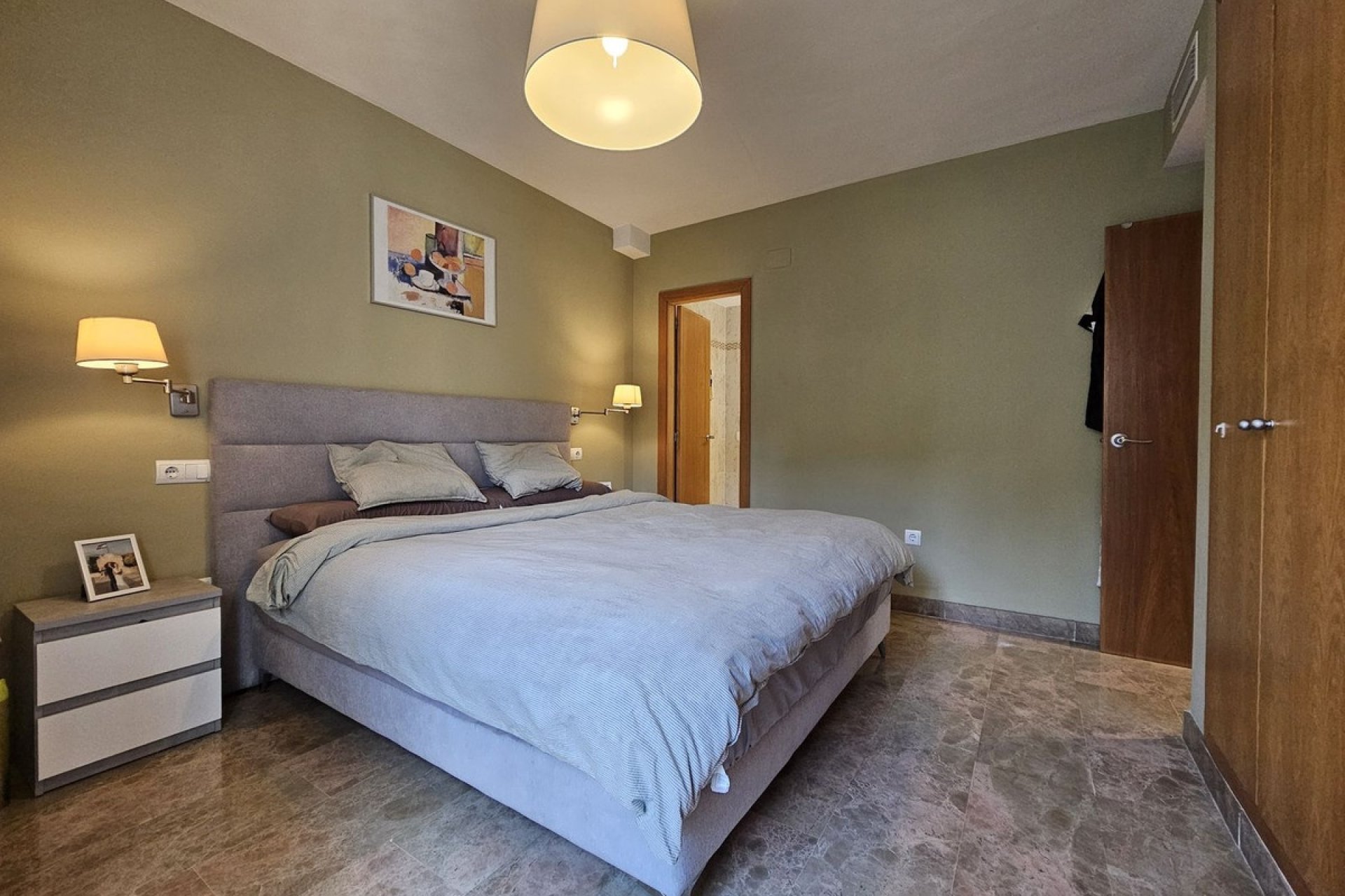 Revente - Apartment -
Selwo - Inland