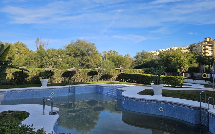 Revente - Apartment -
Selwo - Inland