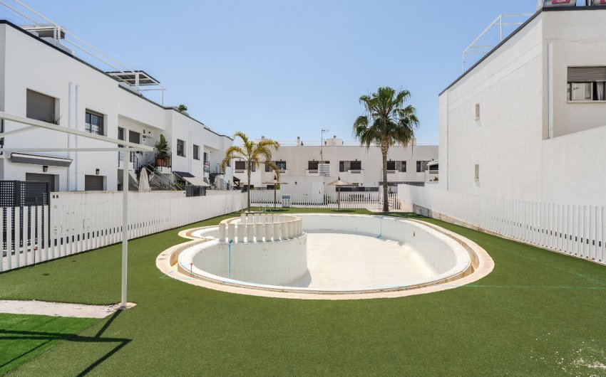 Revente - Apartment -
Torre de la Horadada