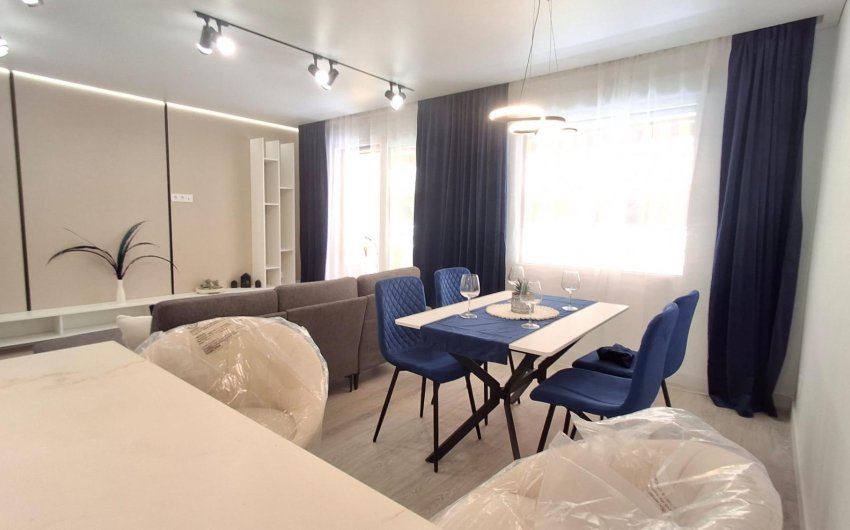 Revente - Apartment -
Torrevieja - Acequion
