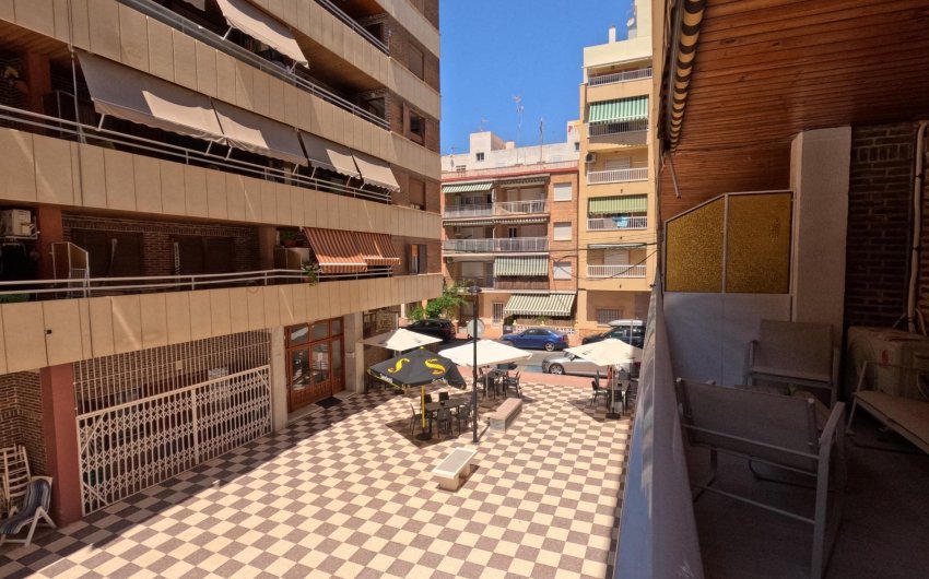 Revente - Apartment -
Torrevieja - Acequion