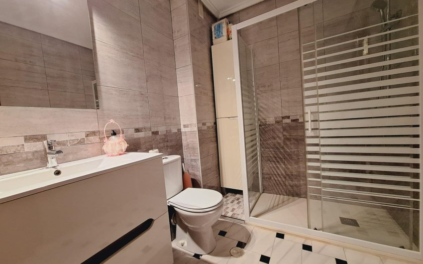 Revente - Apartment -
Torrevieja - Acequion
