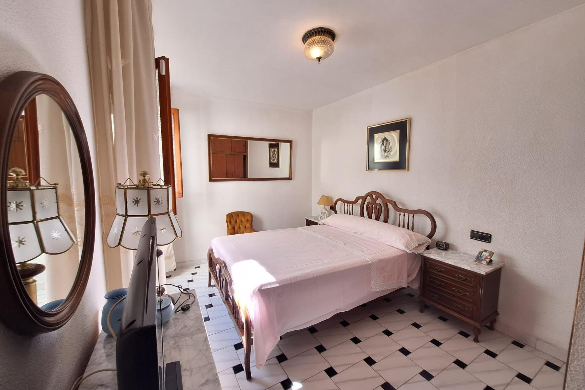 Revente - Apartment -
Torrevieja - Acequion