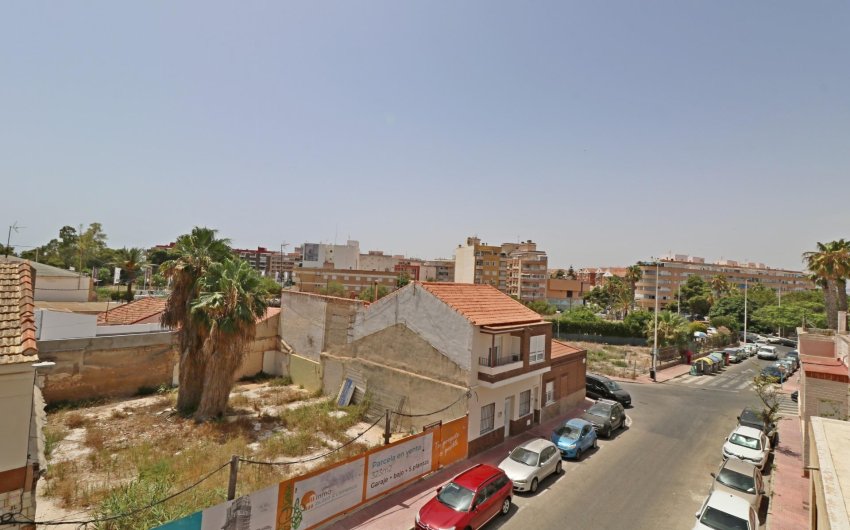 Revente - Apartment -
Torrevieja - Acequion