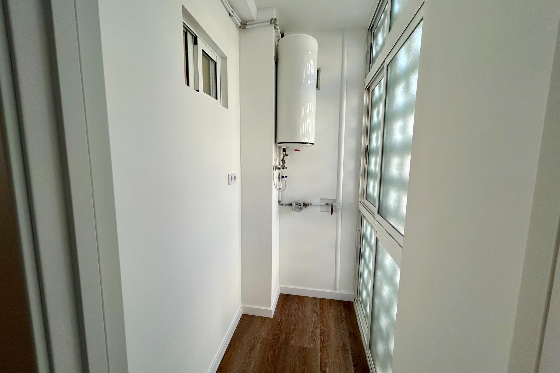 Revente - Apartment -
Torrevieja - Acequion