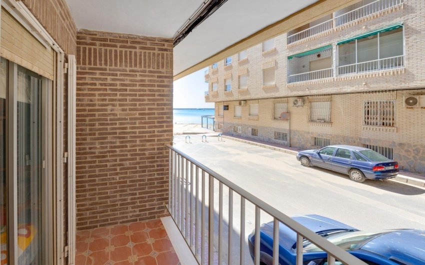 Revente - Apartment -
Torrevieja - Acequion