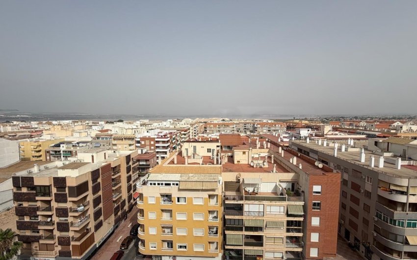 Revente - Apartment -
Torrevieja - Acequion