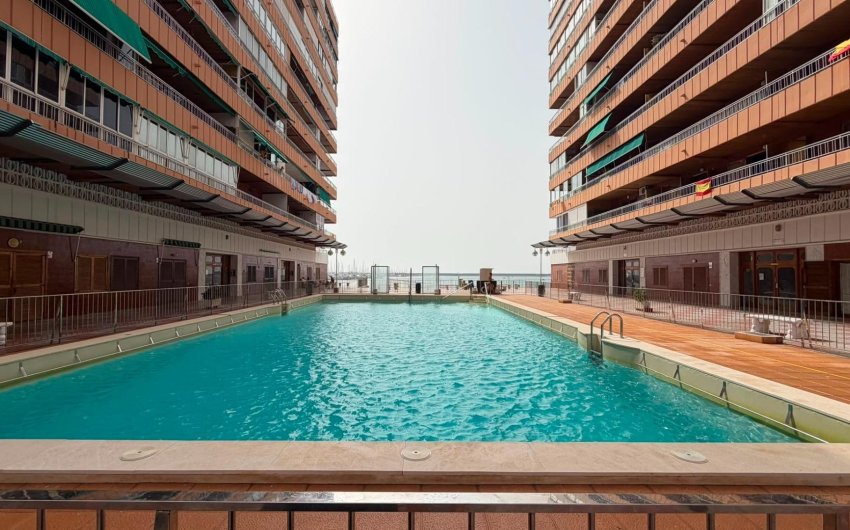 Revente - Apartment -
Torrevieja - Acequion