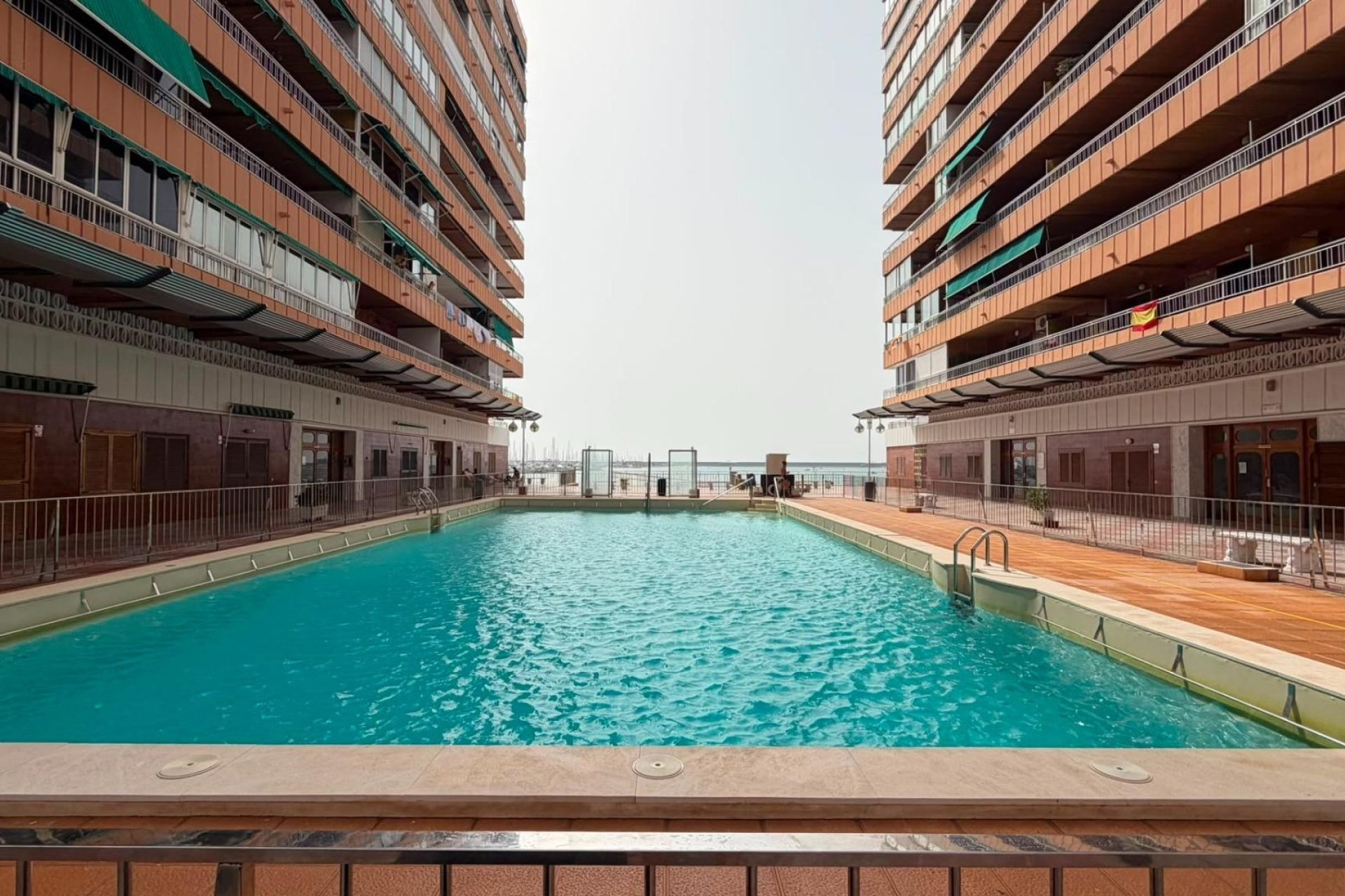 Revente - Apartment -
Torrevieja - Acequion