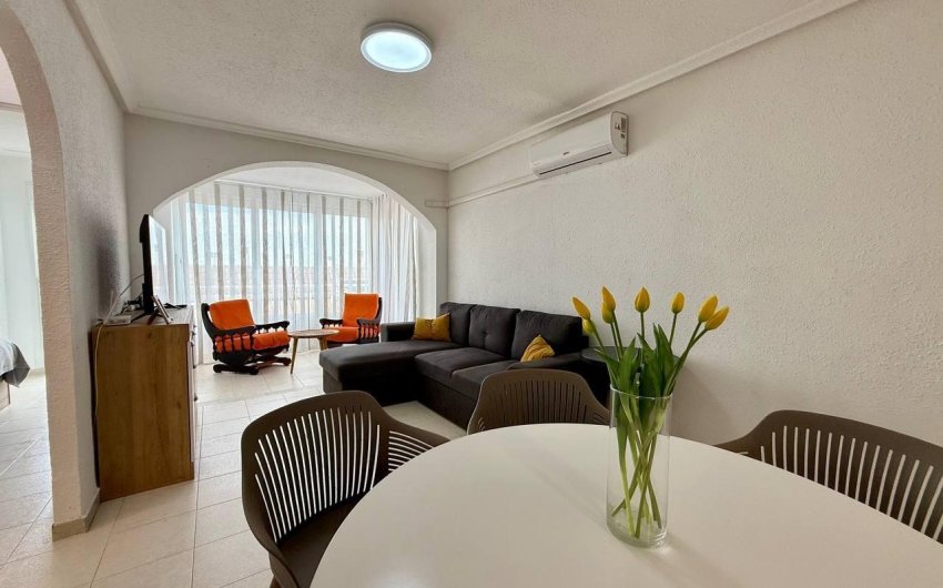 Revente - Apartment -
Torrevieja - Acequion