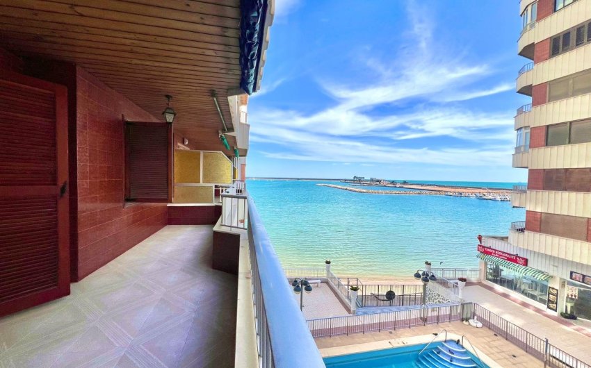 Revente - Apartment -
Torrevieja - Acequion