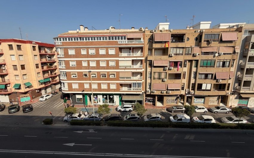Revente - Apartment -
Torrevieja - Acequion