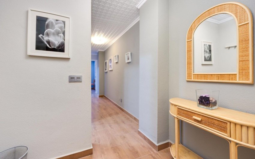 Revente - Apartment -
Torrevieja - Acequion