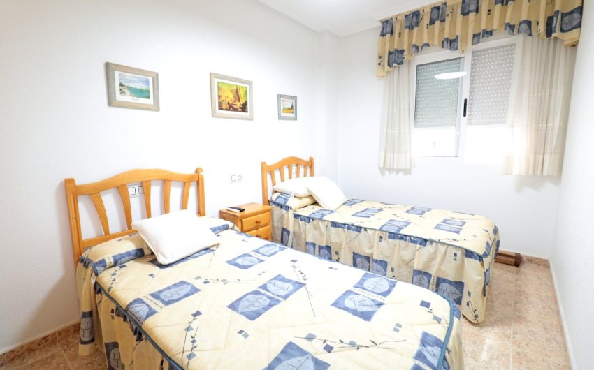 Revente - Apartment -
Torrevieja - Acequion