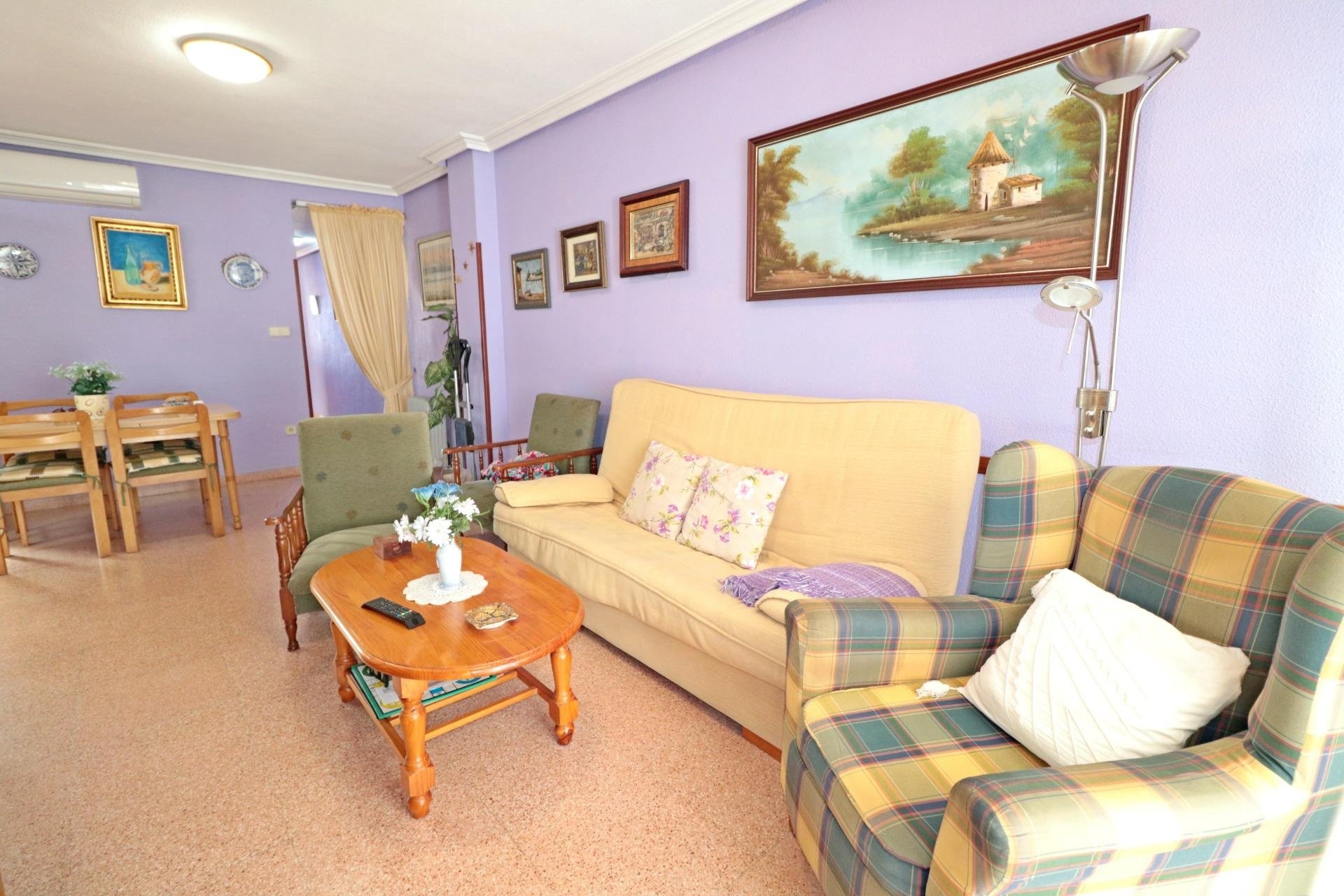Revente - Apartment -
Torrevieja - Acequion