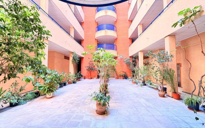 Revente - Apartment -
Torrevieja - Acequion