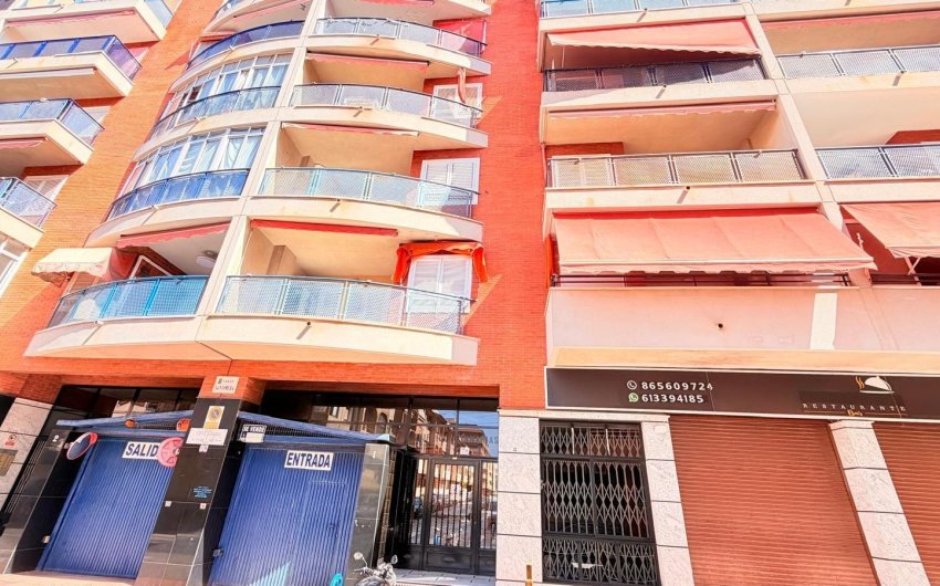 Revente - Apartment -
Torrevieja - Acequion