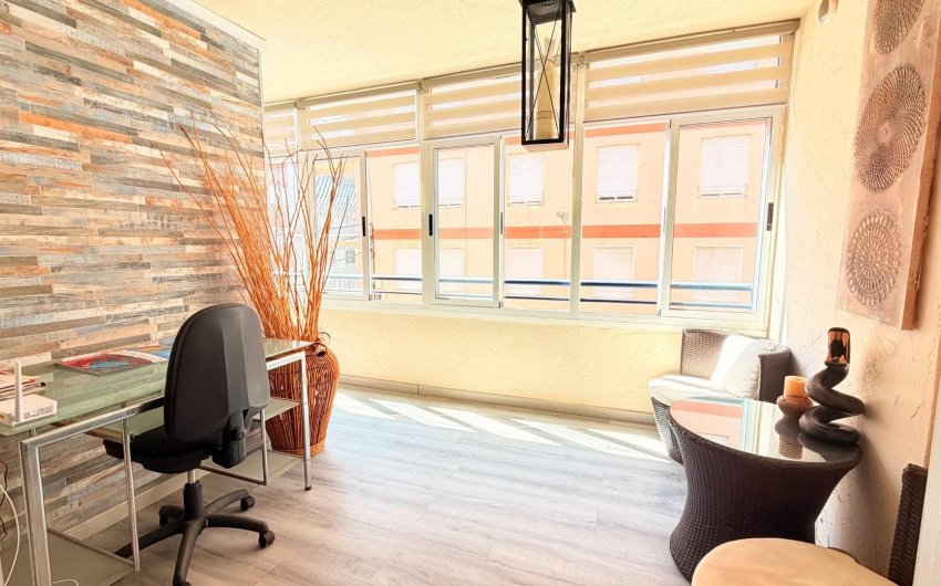 Revente - Apartment -
Torrevieja - Acequion