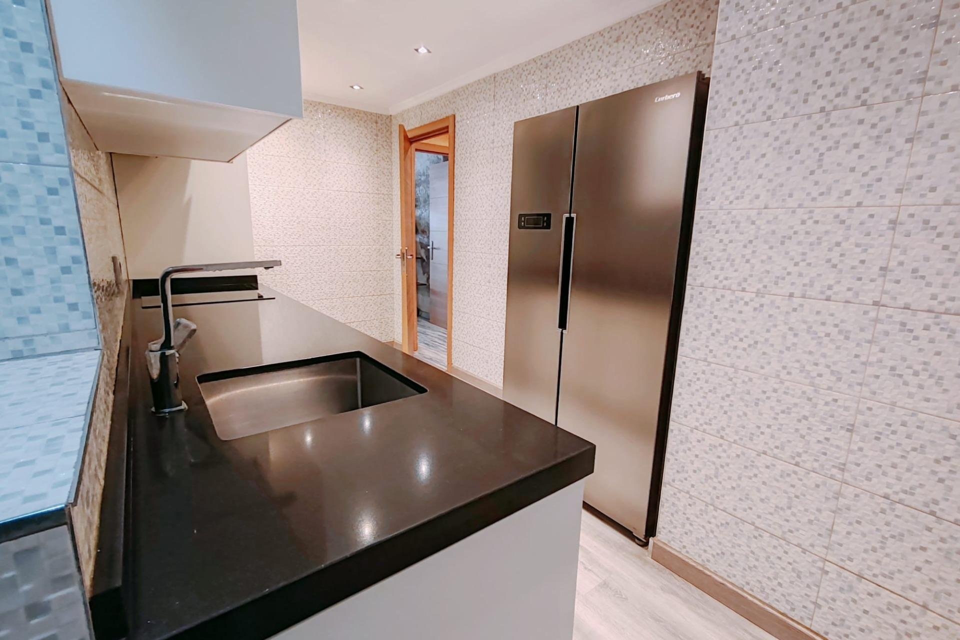 Revente - Apartment -
Torrevieja - Acequion