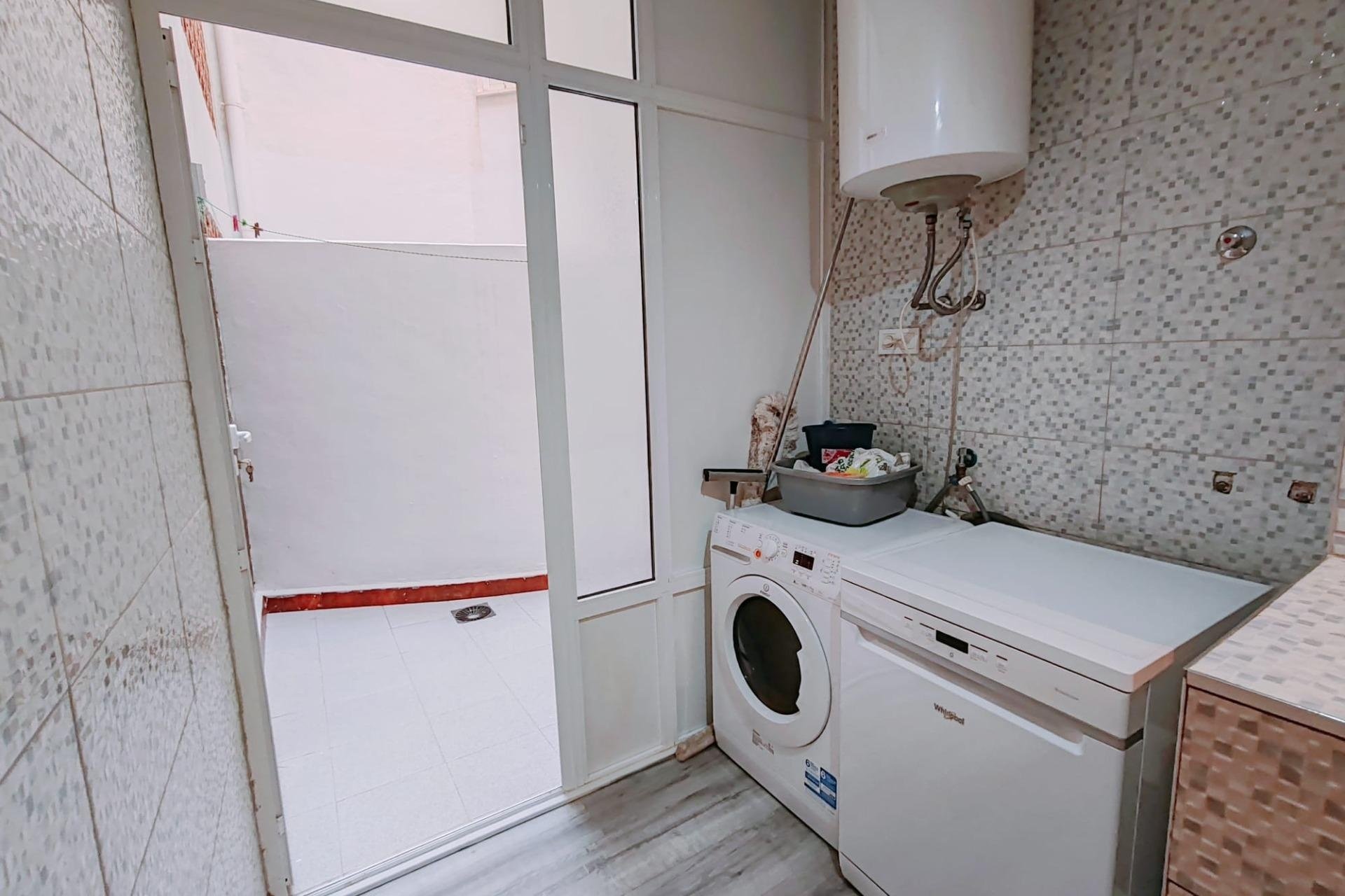 Revente - Apartment -
Torrevieja - Acequion