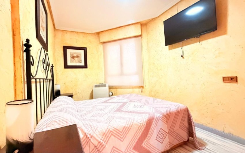 Revente - Apartment -
Torrevieja - Acequion