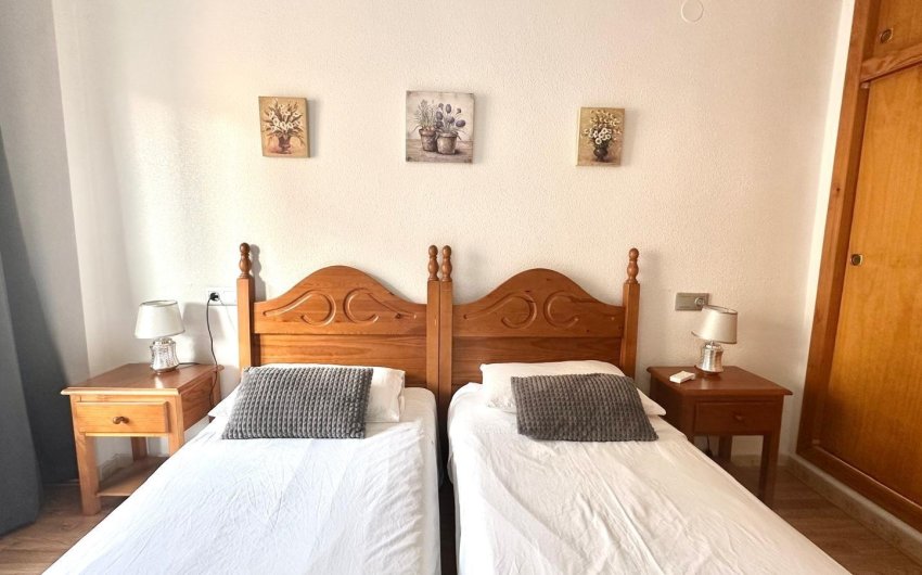 Revente - Apartment -
Torrevieja - Acequion